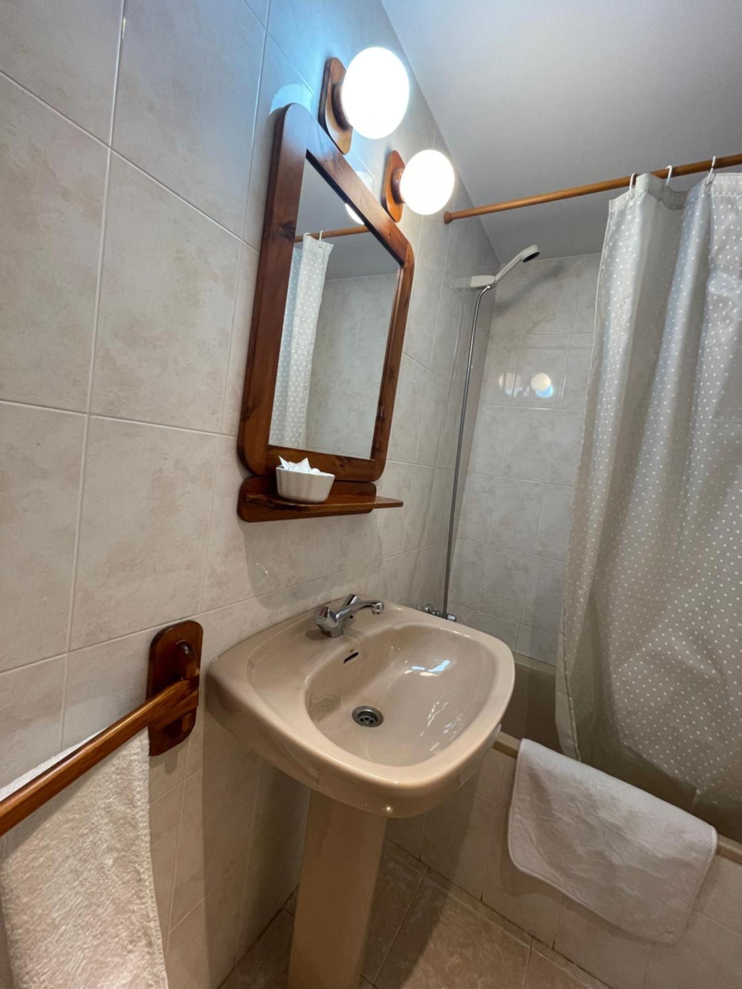 Apartment Atico En Con Piscina, Tenis Y Barbacoa Biescas (Aragon)